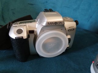 Minolta 404si Dynax fotocamera reflex