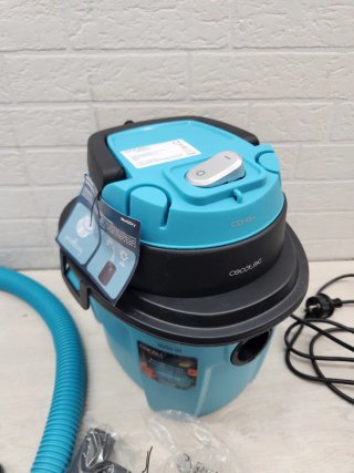 Cecotec Aspirador Sólidos y Líquidos 10L