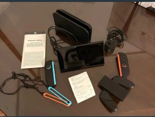 Nintendo Switch 2  + Pokemon Scarlet