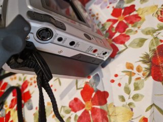 Videocamera vintage Sharp Viewcam Hi8 VL-H870