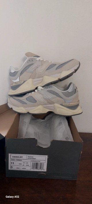 Scarpe New Balance 9060 Tg 45 Beige/Grigio