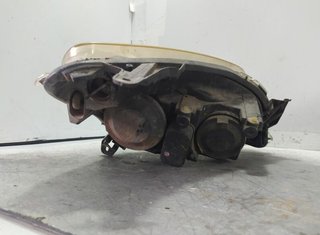 Faro izq opel astra h berlina 1.7 16v cdti 1747026