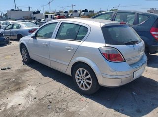 Faro izq opel astra h berlina 1.7 16v cdti 1747026