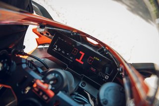 KTM RC 900 Naranja y Negra