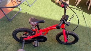 Bicicleta infantil roja Monty