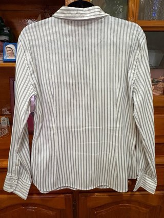Camisa Zara rayas plateadas