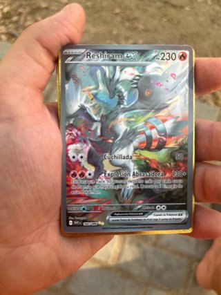 Carta Pokémon Reshiram EX 230 HP