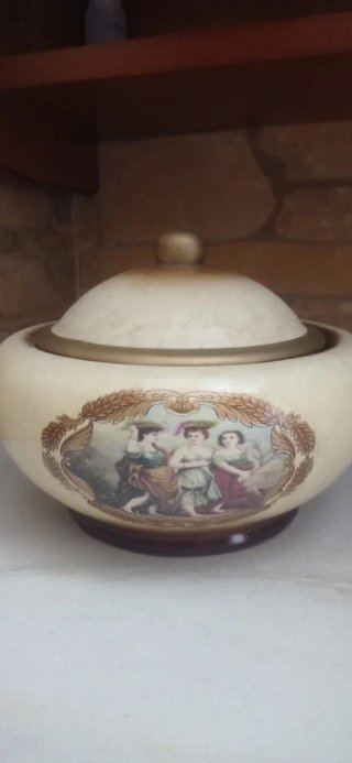 Biscottiera in ceramica beige e oro