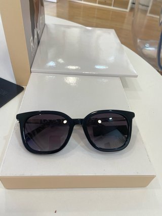 Gafas de sol mujer negras degradadas