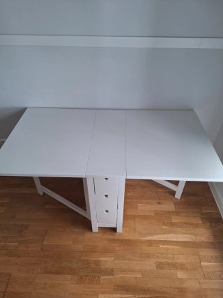 Mesa abatible con cajones blanca