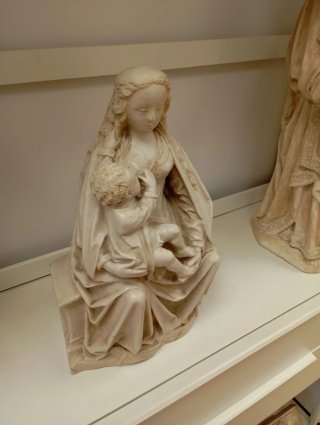 Virgen de la Leche Piedra Mármol