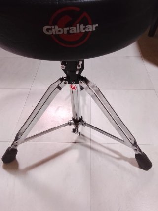 Banqueta Gibraltar 9608E