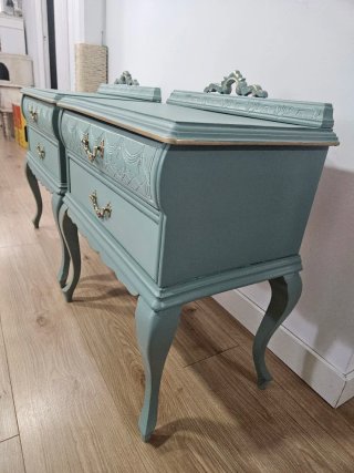 Comodini vintage teal e oro