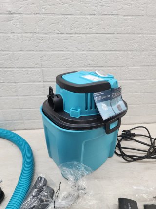 Cecotec Aspirador Sólidos y Líquidos 10L