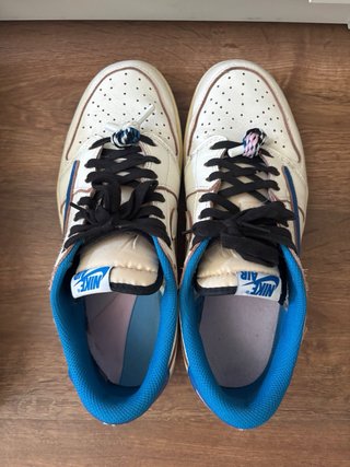 Jordan 1 Low Travis Scott Azul Blanco