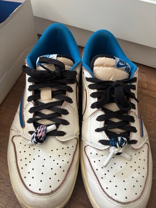 Jordan 1 Low Travis Scott Azul Blanco