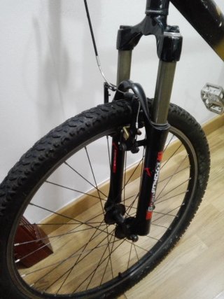 Bicicleta BH Introx
