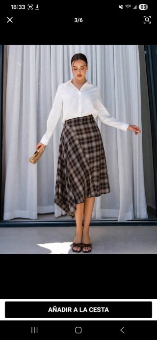 Falda asimétrica cuadros