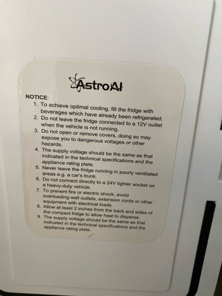 Mini nevera AstroAI