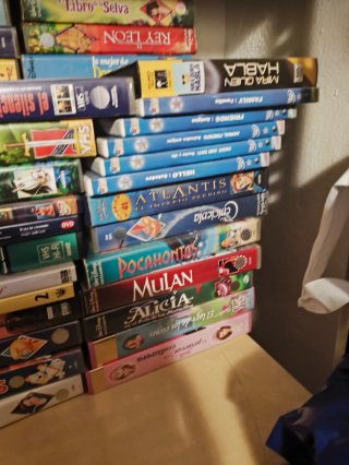 Lote VHS Disney Clásicos + Pixar + Familiar