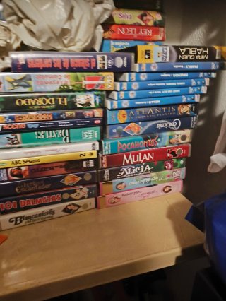 Lote VHS Disney Clásicos + Pixar + Familiar