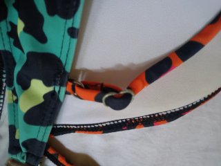 Costume da bagno fantasia floreale e animalier