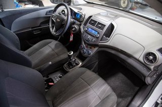 Chevrolet Aveo 1.2I 82CV