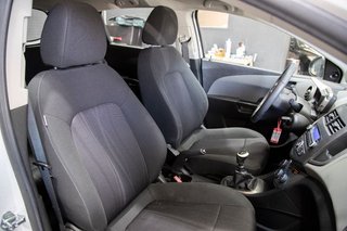 Chevrolet Aveo 1.2I 82CV