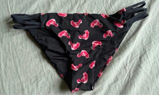 Bikini nero con stampa fenicotteri