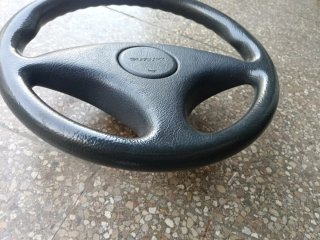 Volante Suzuki Swift GTI