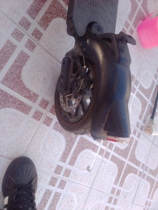 Patín Eléctrico Ducati PRO