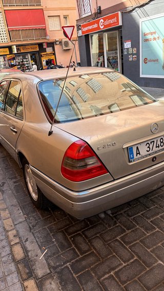 Mercedes-Benz 250 1998