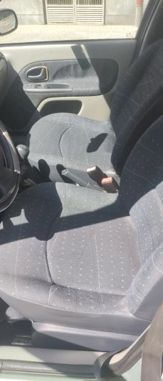 Renault Clio 2002