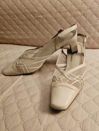 Zapatos beige