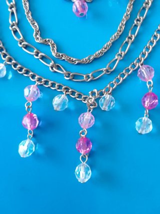 Collana con ciondoli perline rosa e argento