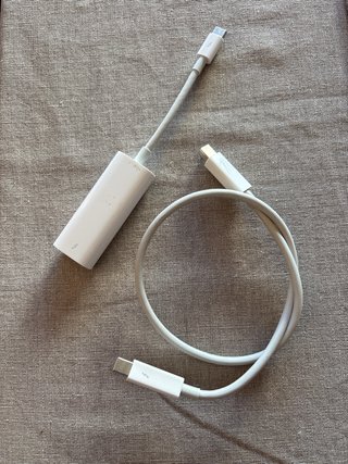Adaptador Thunderbolt 2 a Thunderbolt 3 Apple