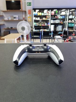 CONSOLA PS5 SLIM LECTOR