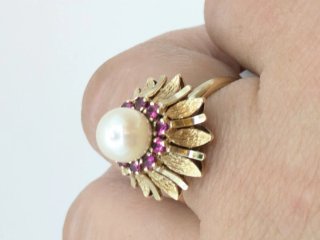 Anillo Oro 18k Perla y Rubíes