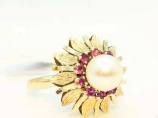 Anillo Oro 18k Perla y Rubíes