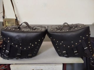 Alforjas y Respaldo Moto Custom Negro