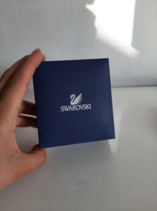 Caja pendientes Swarovski azul vacía