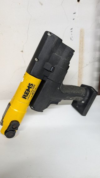 MINI PRENSADORA RADIAL POR ACUMULADOR REMS -PIEZAS