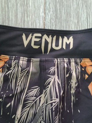 Pantalón Venum Tiger de lucha