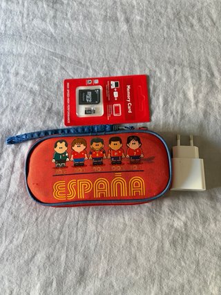 PS Vita Slim Negra + Tarjeta 128GB + Funda