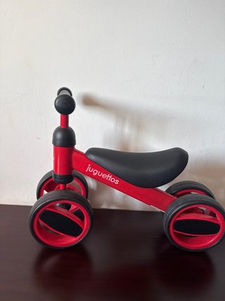 Bicicleta de aprendizaje roja Juguettos