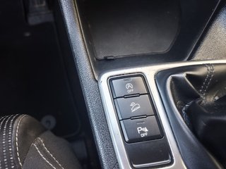 KIA Sportage 2016. 1 solo propietario. pegatina C