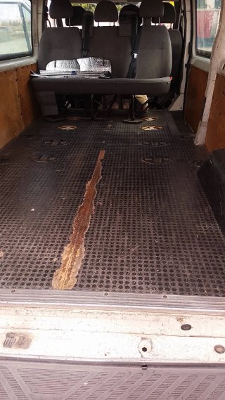 Ford Transit 2000