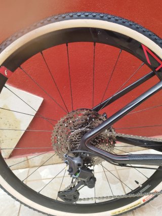 MTB Cube Reaction Gravel