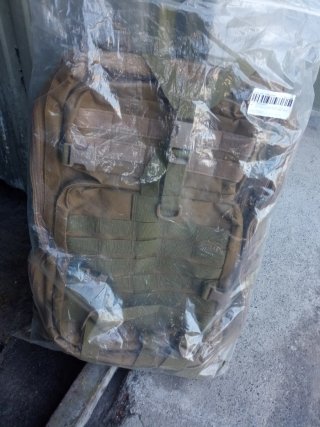 Mochila de espalda ligera a estrenar