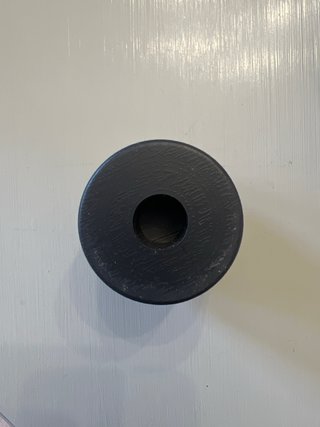 Pata Mueble/Sofá 5cm Plástico Negra con Tornillo